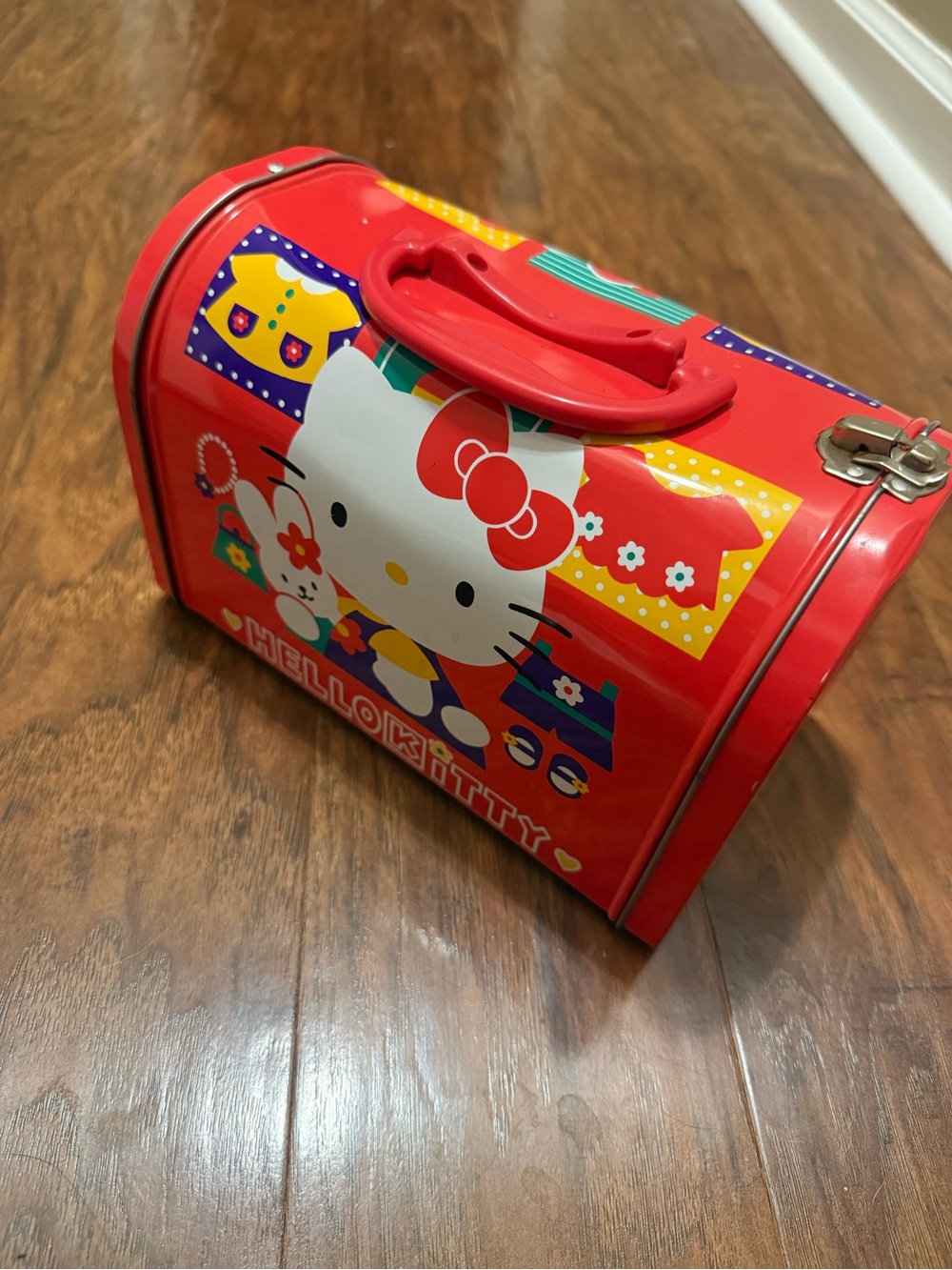 Vintage Hello Kitty mailbox container ❤️